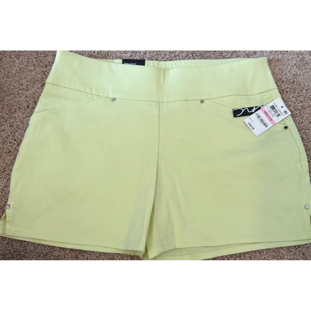 INC International Concepts Petite Pull On Shorts Hosta Leaf Green 10P 8K701P485